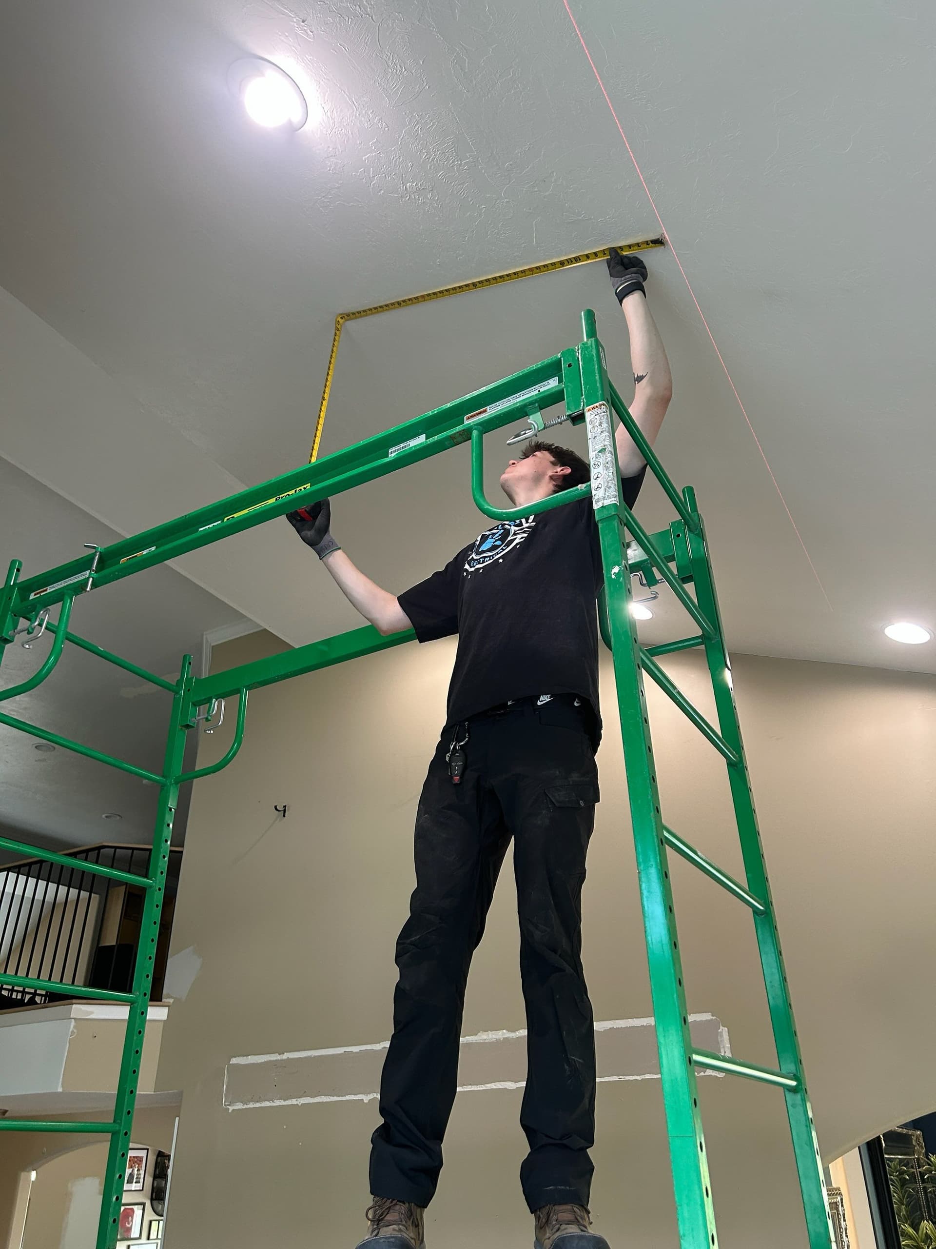 Can Light Installation Brightening Up a Sandy Home image